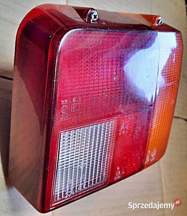 Lampa tylna prawa Peugeot 205 83r89 r sprzedam
