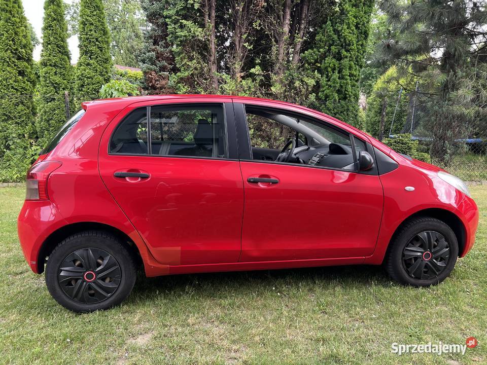 Toyota Yaris II 2008 10 69 5 drzwi Brzeszcze