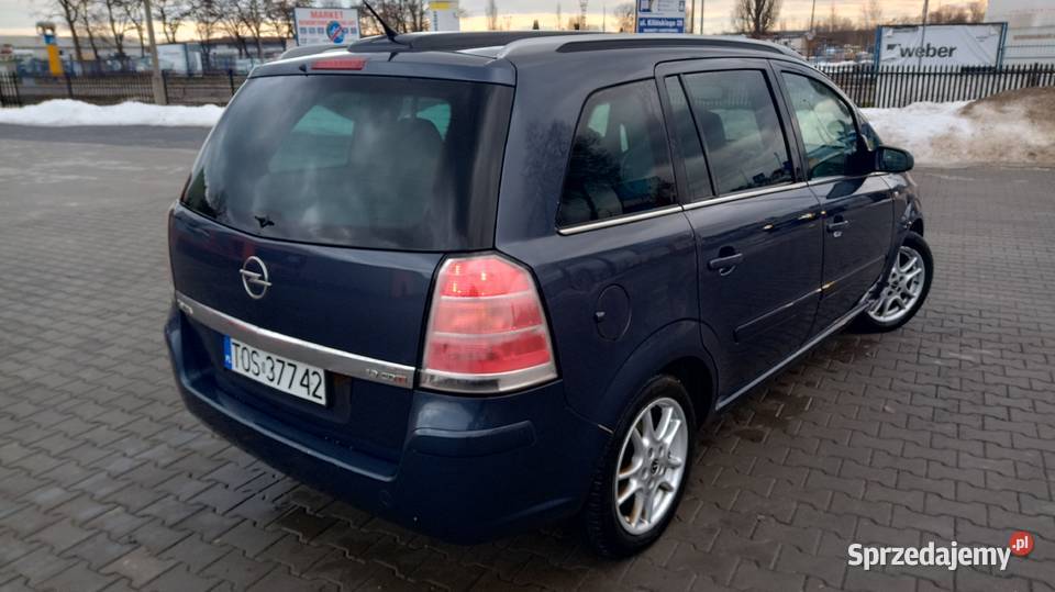 OPEL ZAFIRA B 19 DCI 150 COSMO manualna Zafira Ostrowiec Świętokrzyski