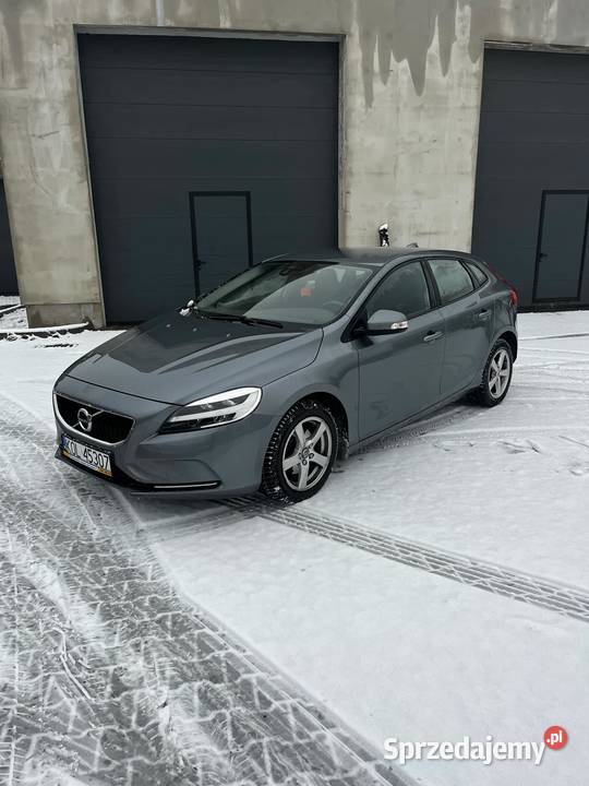Zadbane Volvo V40 z niskim przebiegiem manualna Wolbrom