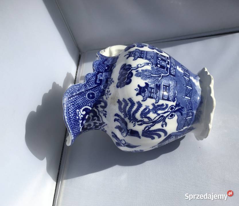 Dzbanek na mleko wodę 19291942 Willow Anglia Porcelana i szkło