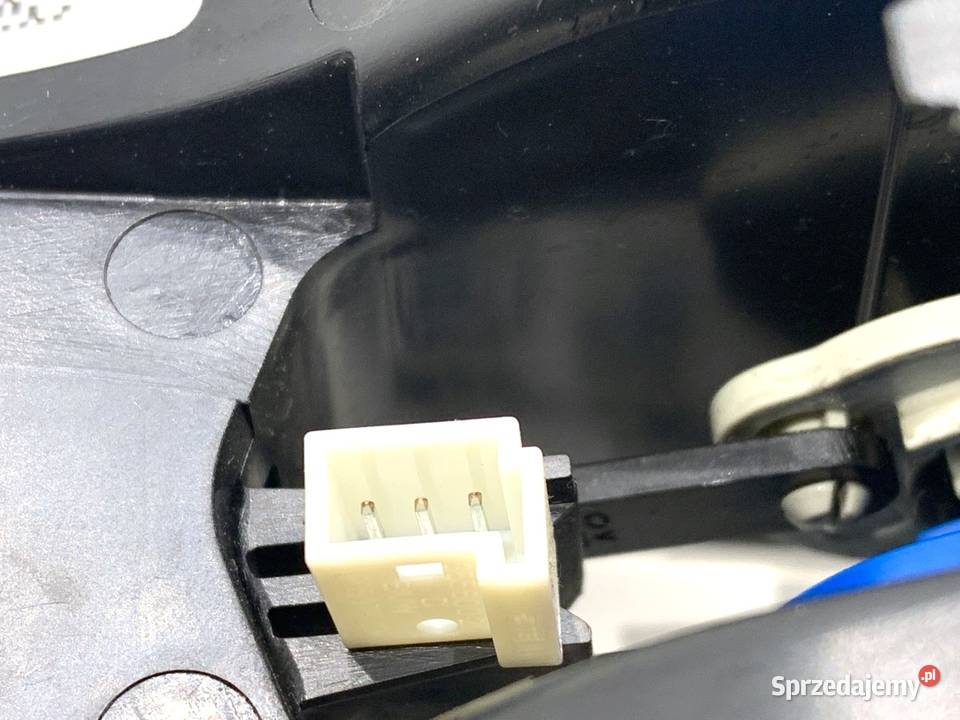 KRATKA NAWIEWU TYŁ BMW F34 933367502 Hatchback