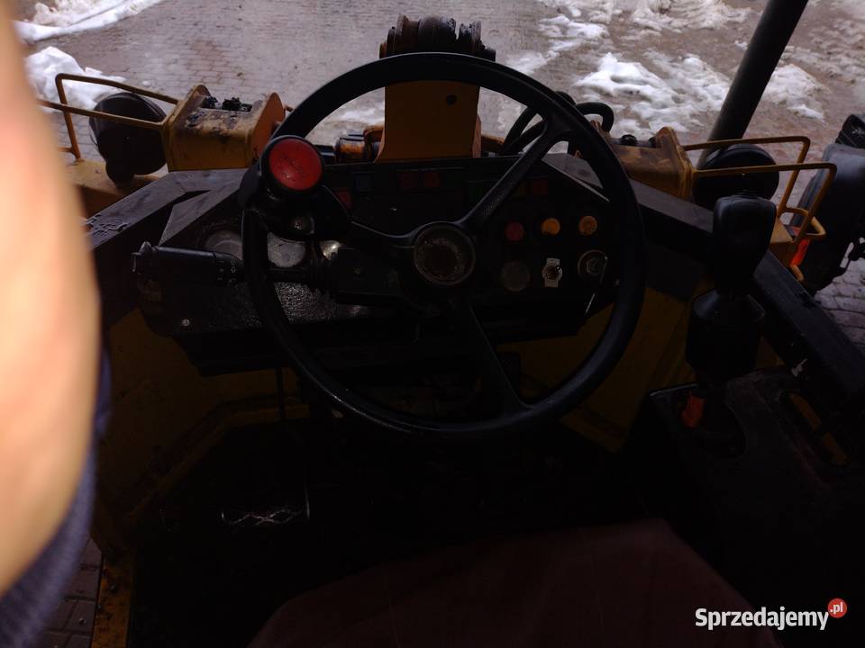 Ładowarka przegubowa liebherr 506 nieuszkodzony Pozostałe Wierzchowiska Pierwsze sprzedam