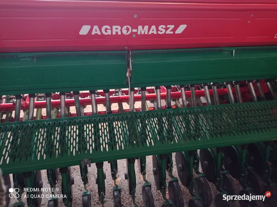 Sprzedam siewnik talerzowy 3m Agromasz nieuszkodzony Sadzenie/siewniki Nasutów