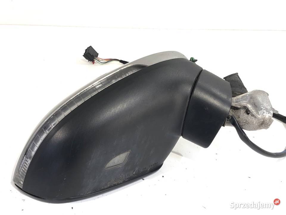 LUSTERKO PRAWY VW PASSAT B8 SedanLimuzyna podkarpackie