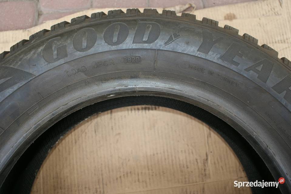 Nowa GoodYear 18565R15 88T ma 8 mm bieżnika Nozdrzec