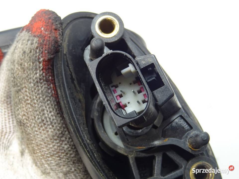 LUSTERKO LEWE MINI R50 R53 Hatchback 0106