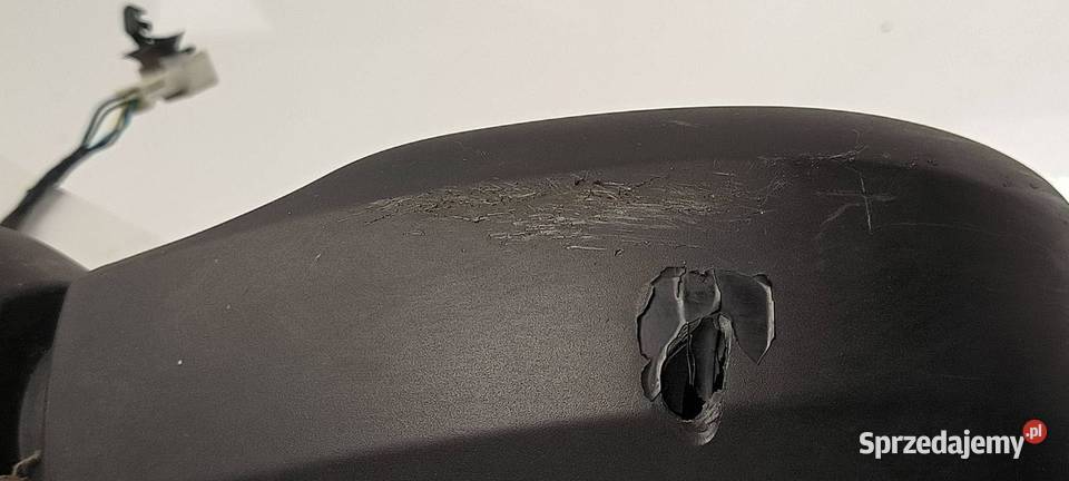 LUSTERKO PRAWE DACIA LOGAN 5 PIN