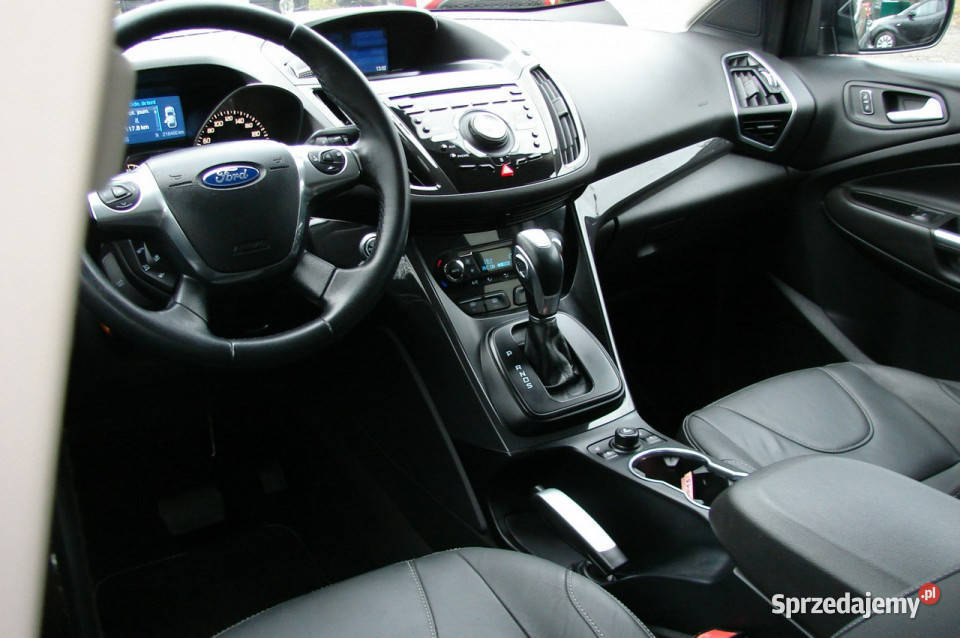 Ford Kuga 20 TDCI 140 Titanium Ful II 2012 światła przeciwmgielne Piła