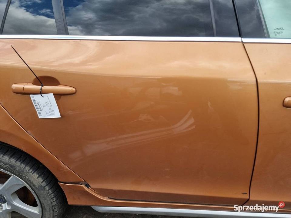 DRZWI PRAWE TYŁ VOLVO V60 704 VIBRANT COPPER Lipno