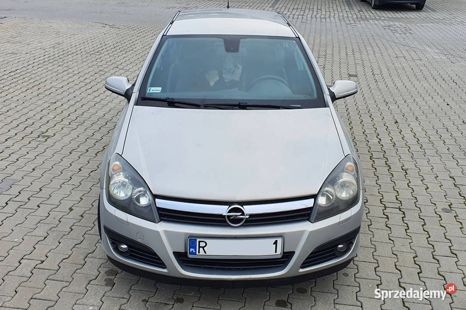 Opel Astra H 2005r hatchback 18 16V 125 benzyna