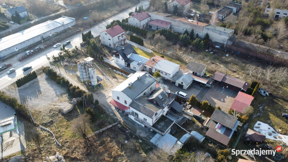 Budynek handlowousługowomieszkalny w Stopnicy 200m2 świętokrzyskie