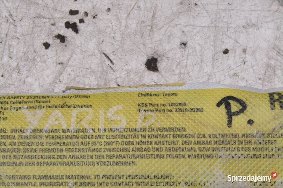 PODUSZKA FOTELA AIRBAG PRAWA PRAWE TOYOTA YARIS