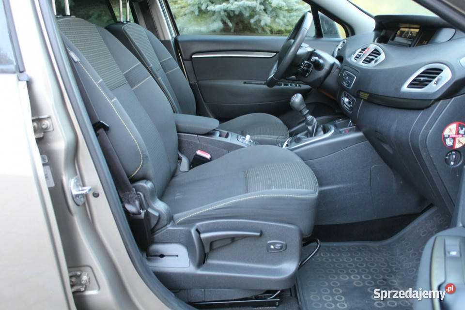 Renault Scenic TCe 130 Przebieg 132 Opłacony III gniazdo AUX Samochody osobowe Lubań