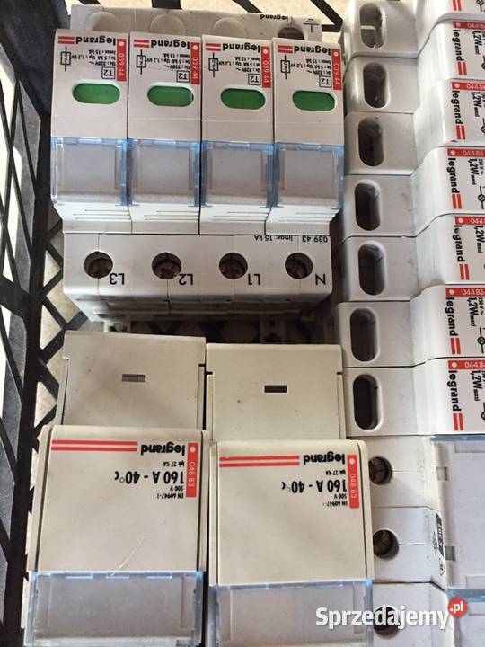 Bezpieczniki wyłączniki Legrand wielkopolskie