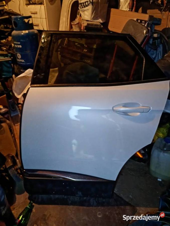 Peugeot 3008 drzwi tylne lewe