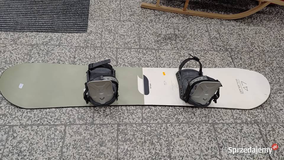 Deska snowboardowa GENERICS 147 wiązania Blax Sporty zimowe Dębica