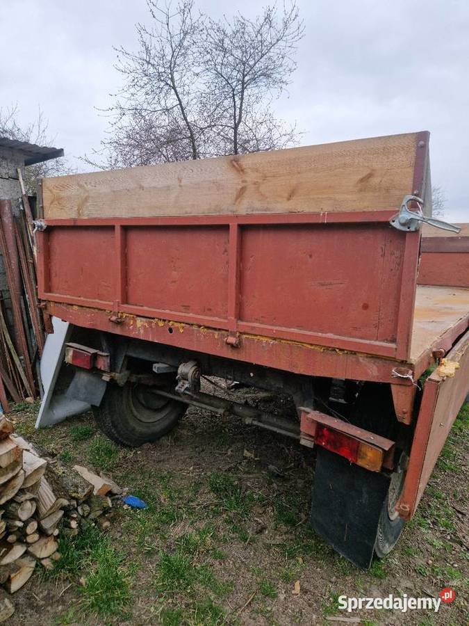 Przyczepa d46 stan nieuszkodzony Popów