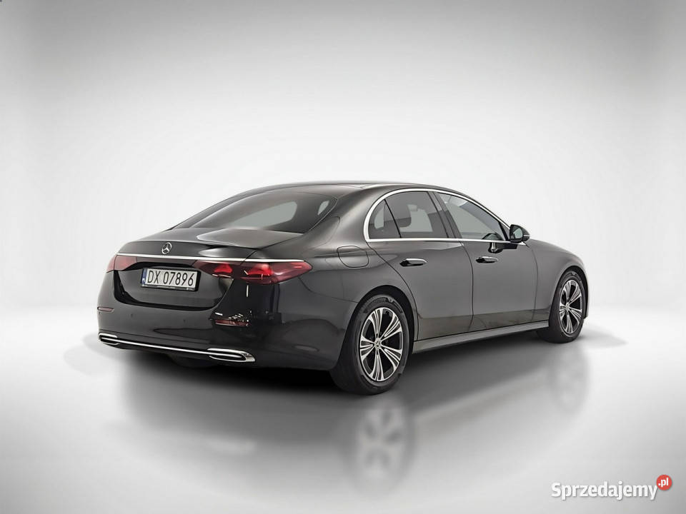 Mercedes E 220 d mHEV 4Matic Avantgarde 9GTron Z czarny Warszawa