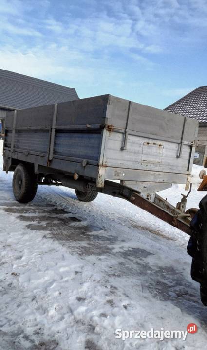 Rozrzutnik jednoosiowy przerobiony na przyczepę Biłgoraj