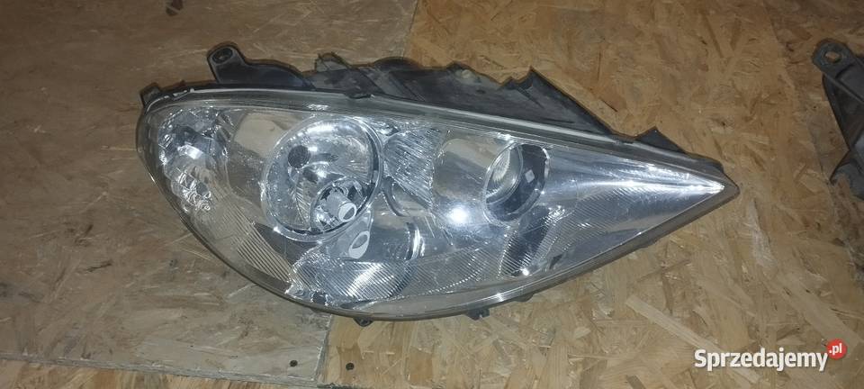 Lampa Peugeot 807 prawy przód prawe Lampy przednie