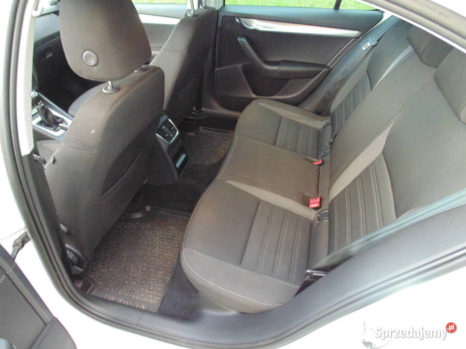 Skoda Octavia 16 tdi klima navi prywatnie czujnik deszczu Brzeziny