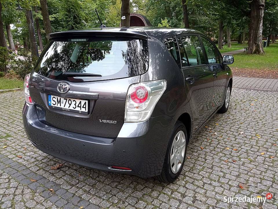 Toyota Verso Krajowa Bezwypadkowa ładna Katowice sprzedam