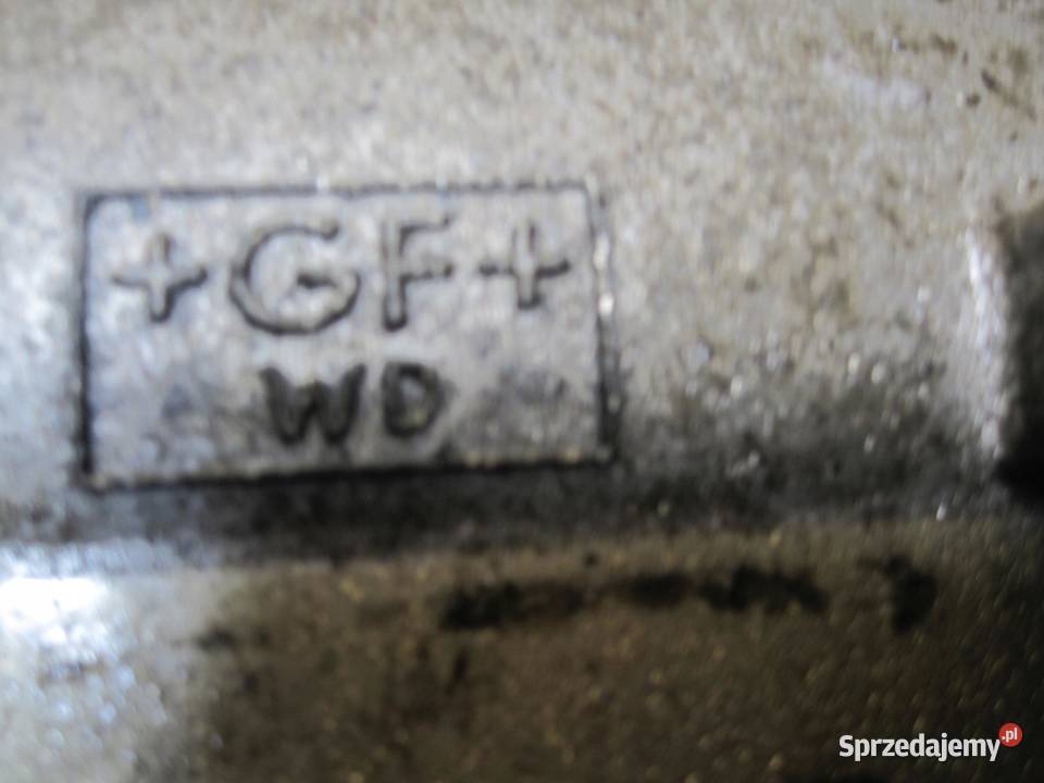 BMW E83 X3 25 M54B25 256S5 skrzynia biegów z osobowe