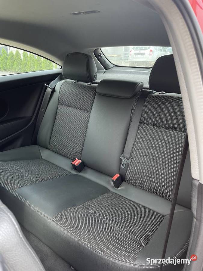 Opel Astra 16 GTC ASR (kontrola trakcji) Cerekwica