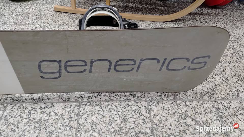Deska snowboardowa GENERICS 147 wiązania Blax Dębica