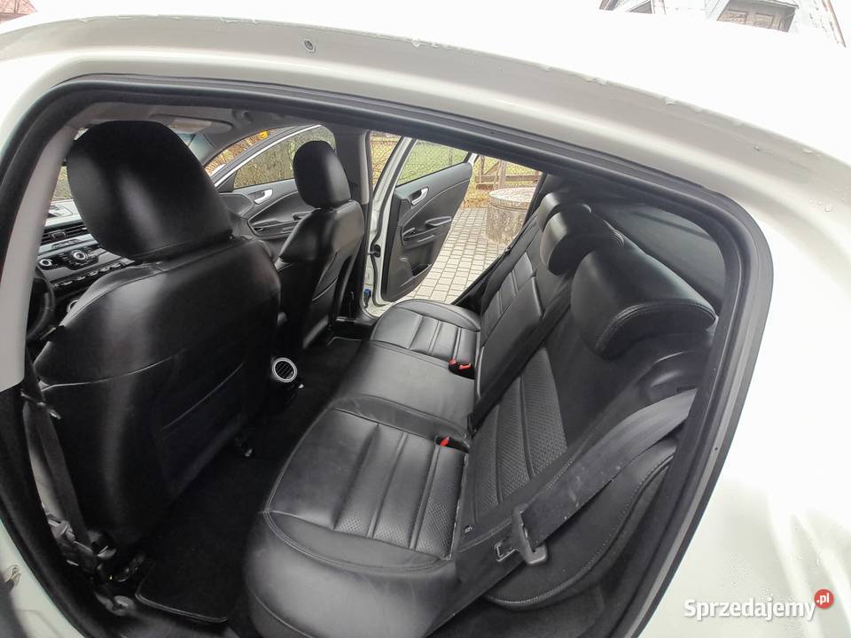 ALFA ROMEO GIULIETTA 16 DIESEL BOGATA WERSJA Giulietta Nowy Targ