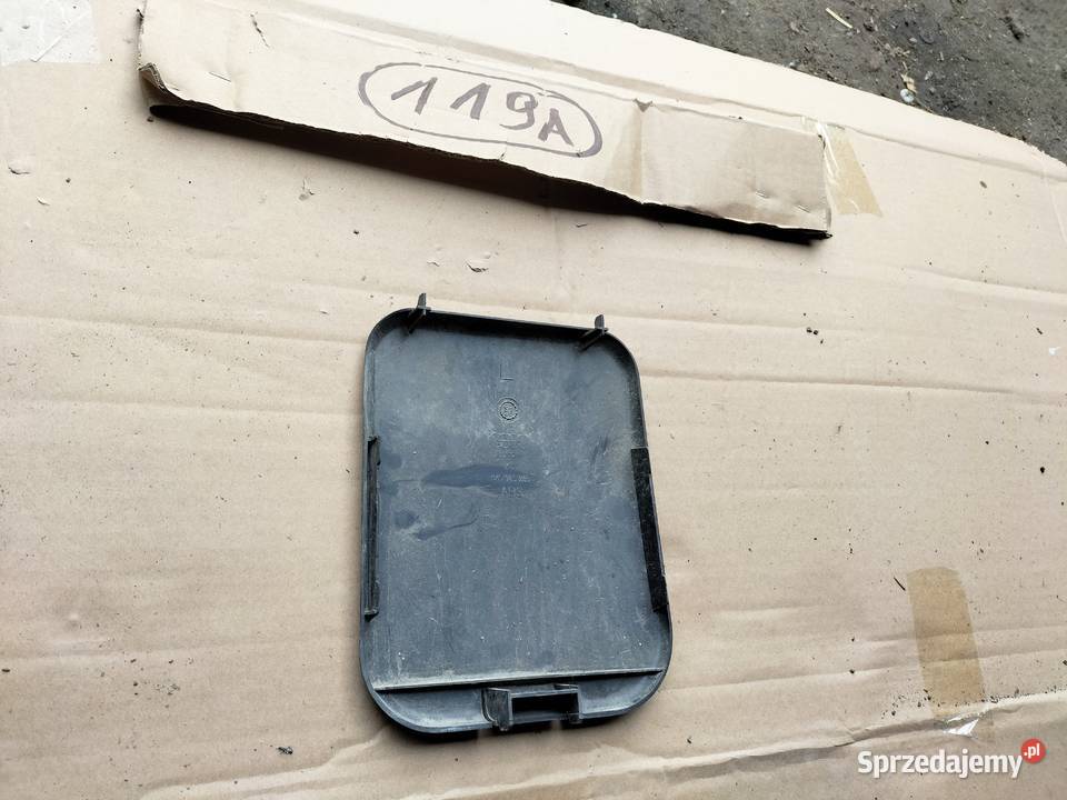 AUDI 80 B4 80B4 SEDAN OSŁONA ŻARÓWEK LAMPL KLAPY lubelskie Kamień-Kolonia