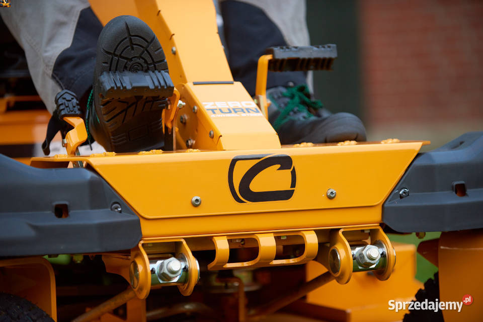 Cub Cadet Z1 137 traktor z zerowym promieniem