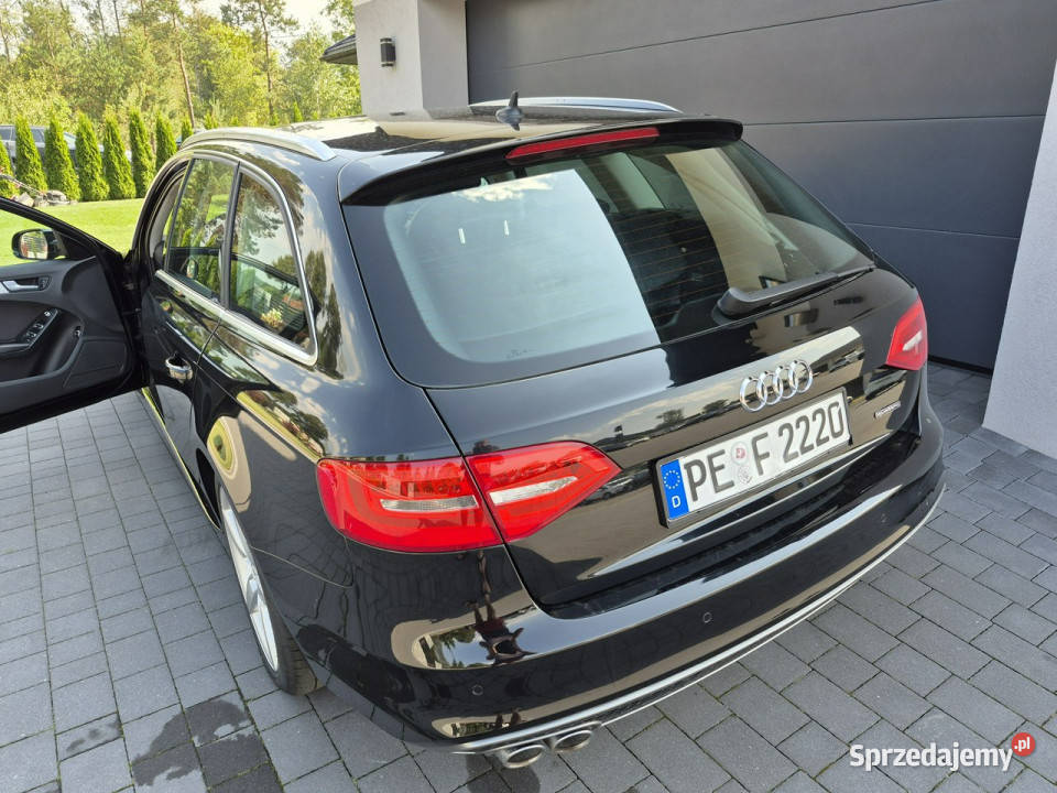 Audi A4 xenon led navi chromy ładny s line lakier metallic Drelów