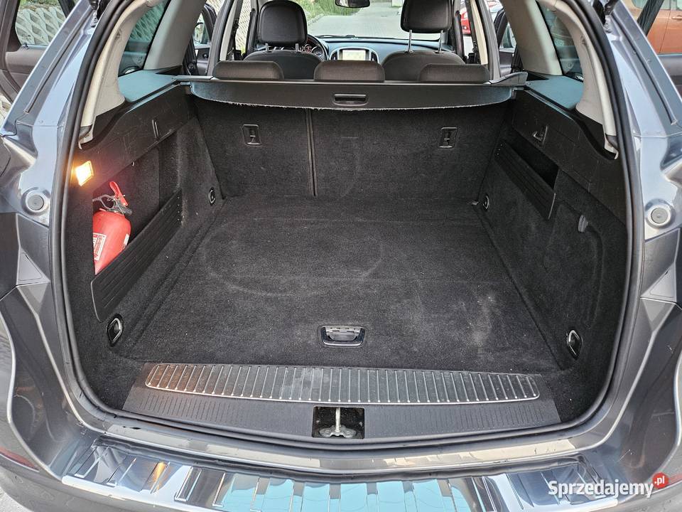 Opel Astra 2011 14T 120 6biegów tempomat Rzeszów