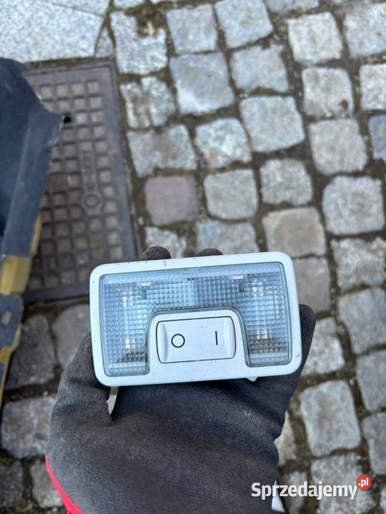 Lampa podsufitki z bagażnika Audi a4 b5b6b7 a6 Świątniki Górne