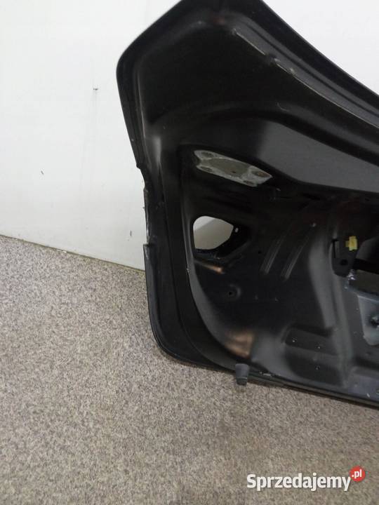 KLAPA TYŁ SEDAN CZARNA Maserati Ghibli III Motoryzacja