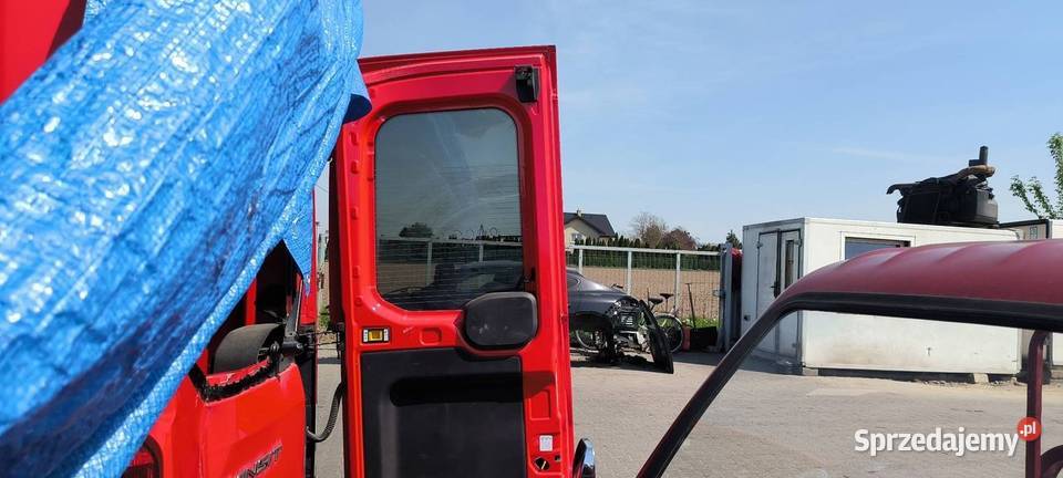 DRZWI PRAWE TYŁ FORD TRANSIT MK8 PRZESZKLONE osobowe Lipno