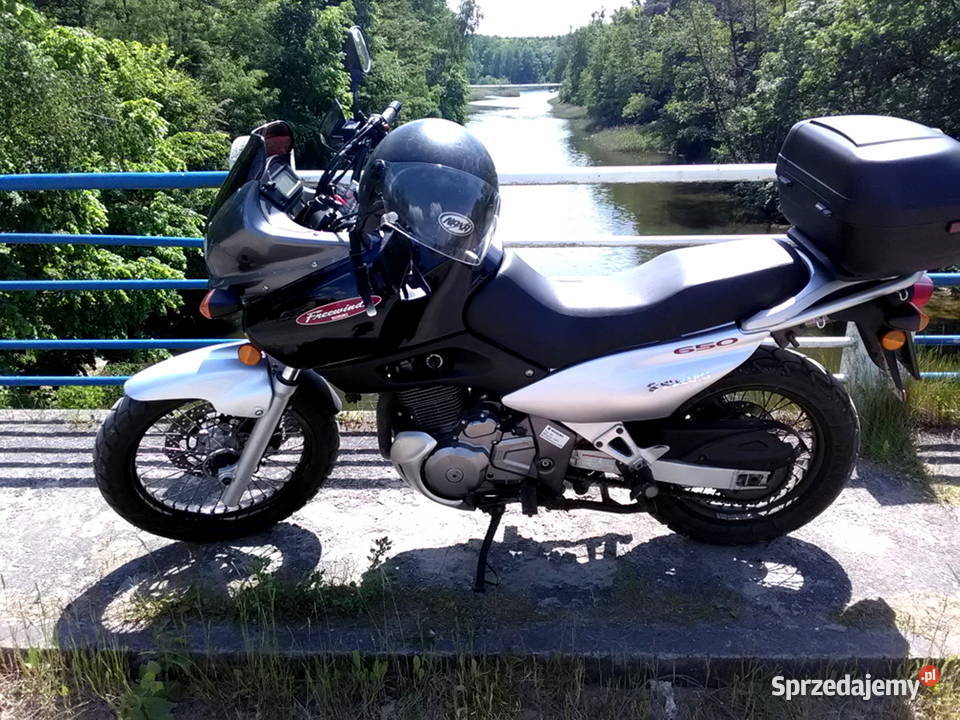 Suzuki Xf 650 Freewind A2 Suzuki Konin