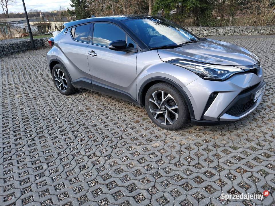 Toyota chr hybryda lift salon polska C-HR