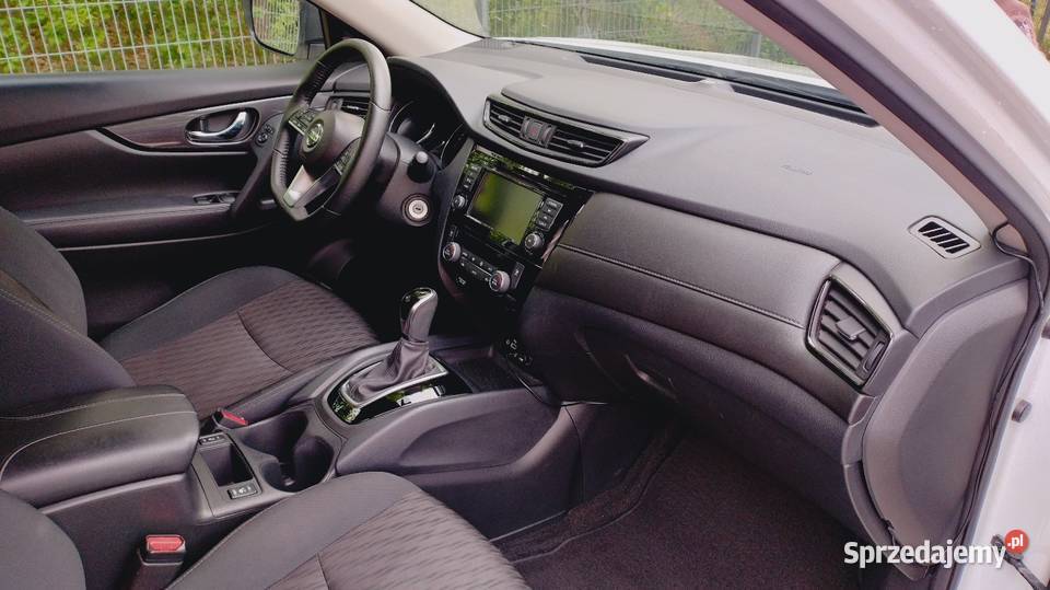 Nissan Rogue xtrail Warszawa