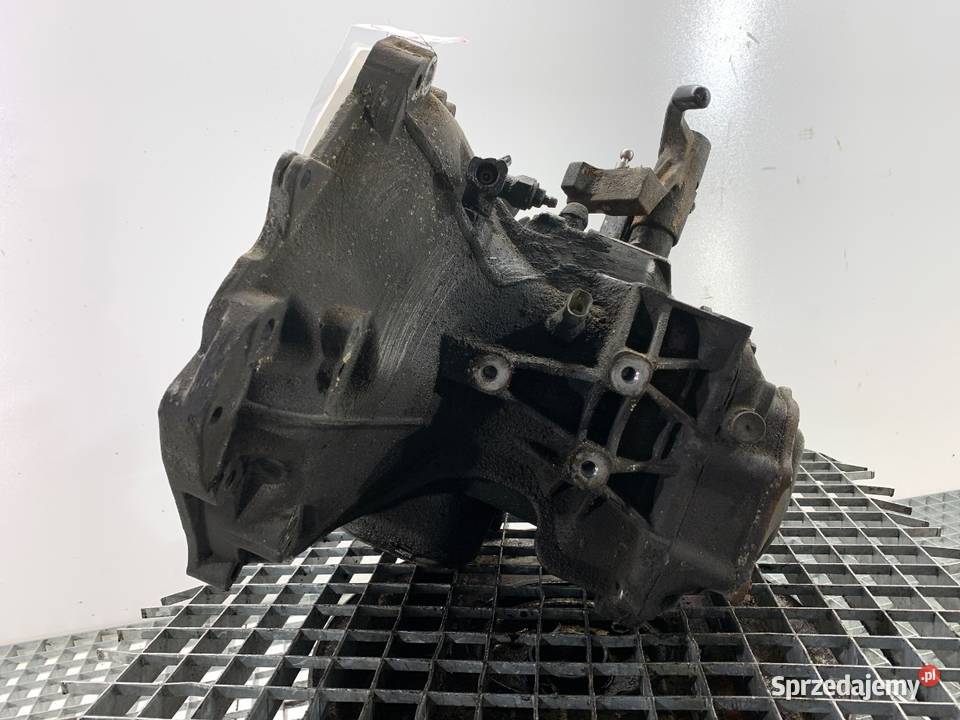 SKRZYNIA BIEGÓW SUZUKI SWIFT III F17W355 13 69 podkarpackie sprzedam