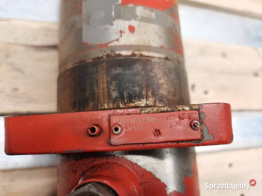 Siłownik skrętu Carraro Manitou MLT 523 sprzedam