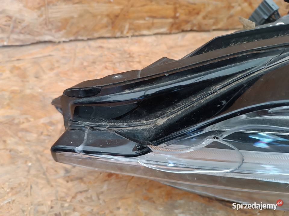 LAMPA LEWY PRZÓD LED EU VOLVO S60 V60 32314165 osobowe