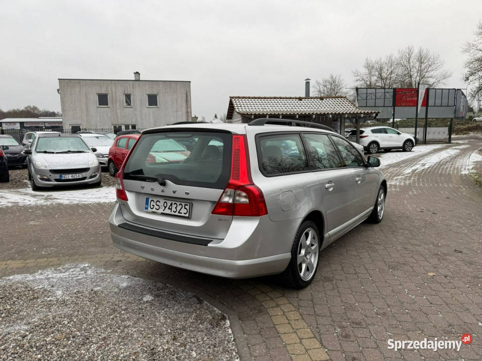 Volvo V70 Zadbane Volvo Pół skóry klima III 2007 ABS V70 Słupsk