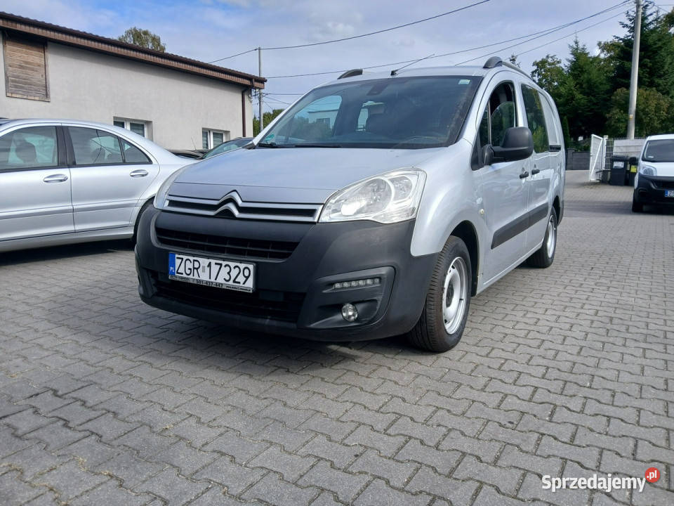 Citroen Berlingo 16HDI LONG brygadówka garażowany Gryfino