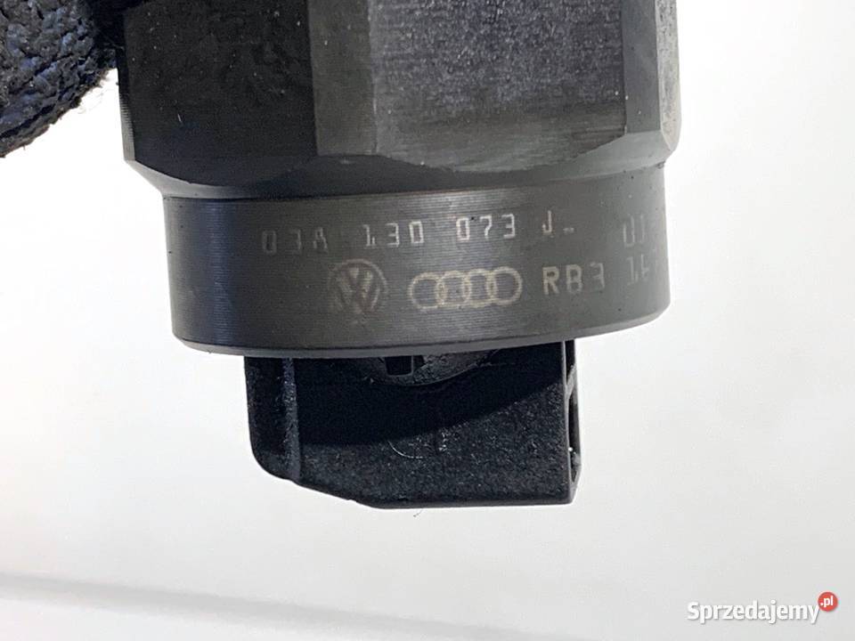 POMPOWTRYSKIWACZE KOMPLET AUDI A4 B5 038130073J