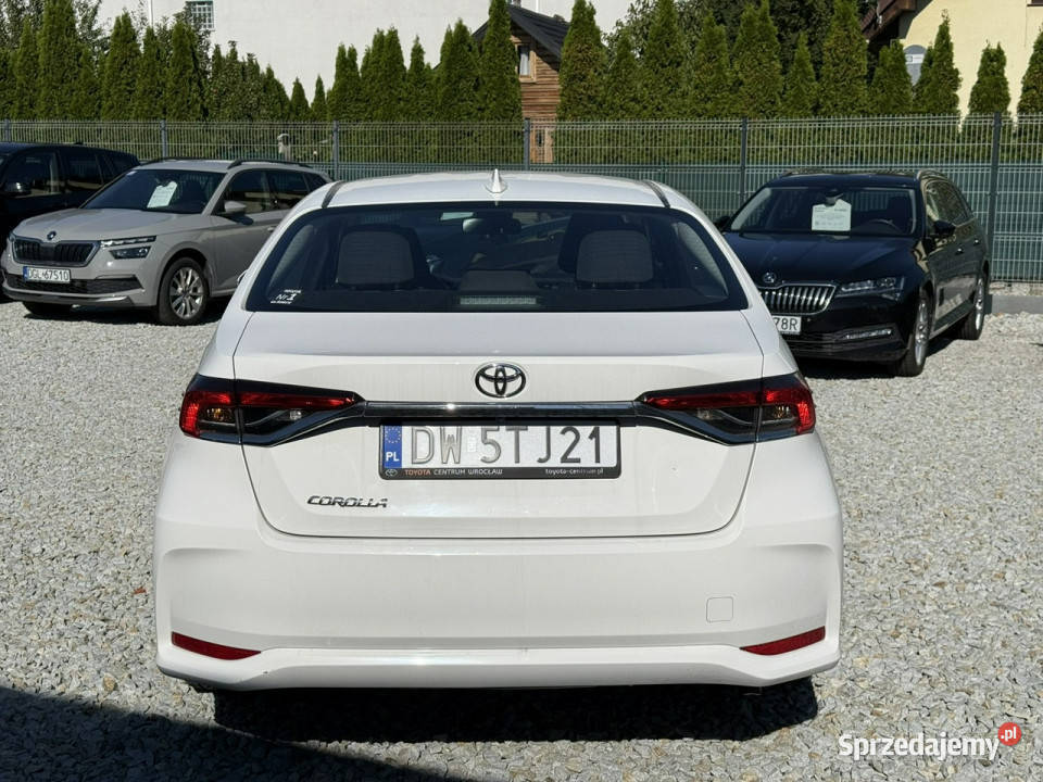 Toyota Corolla 15 12V VVTi 125 2022r Comfort kurtyny powietrzne Wrocław sprzedam