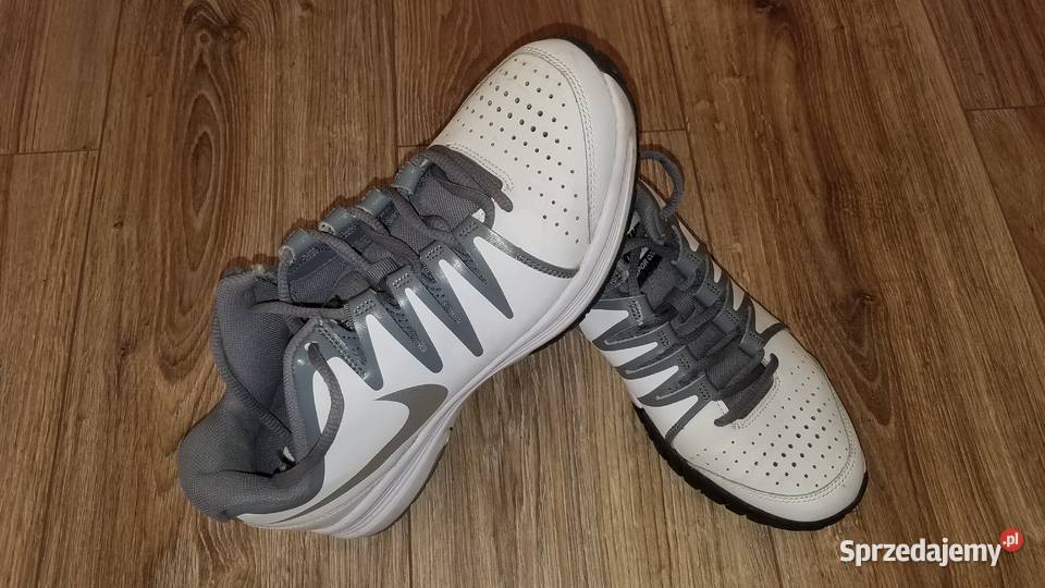 Buty tenisowe NIKE Vapor Court EUR40 255 Dart sprzedam