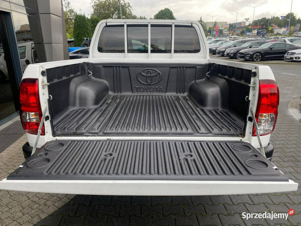 Toyota Hilux klimatyzacja niski przebieg manual czujnik deszczu Żory